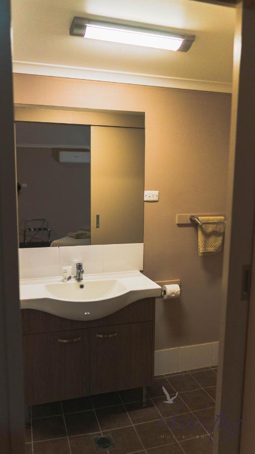 Bluestone Motor Inn Tennant Creek Eksteriør billede