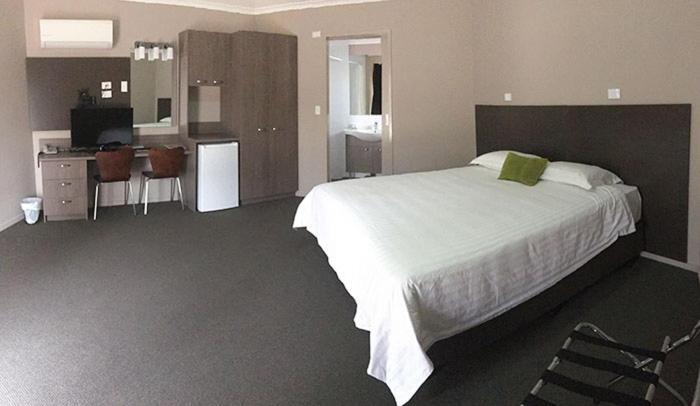 Bluestone Motor Inn Tennant Creek Eksteriør billede