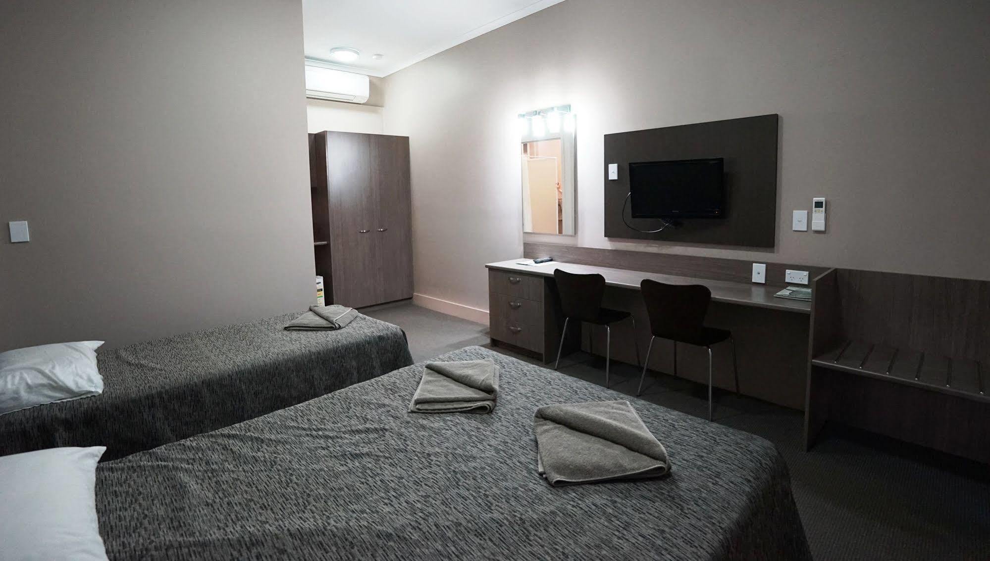 Bluestone Motor Inn Tennant Creek Eksteriør billede